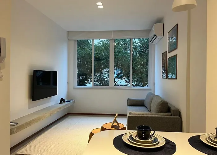 Renovated - Beautiful Apartment!